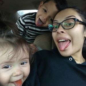 Meet your Posher, Stephanie